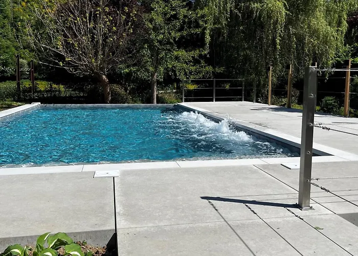 Hostellerie La Claire Fontaine, Logis Hotels & Spa