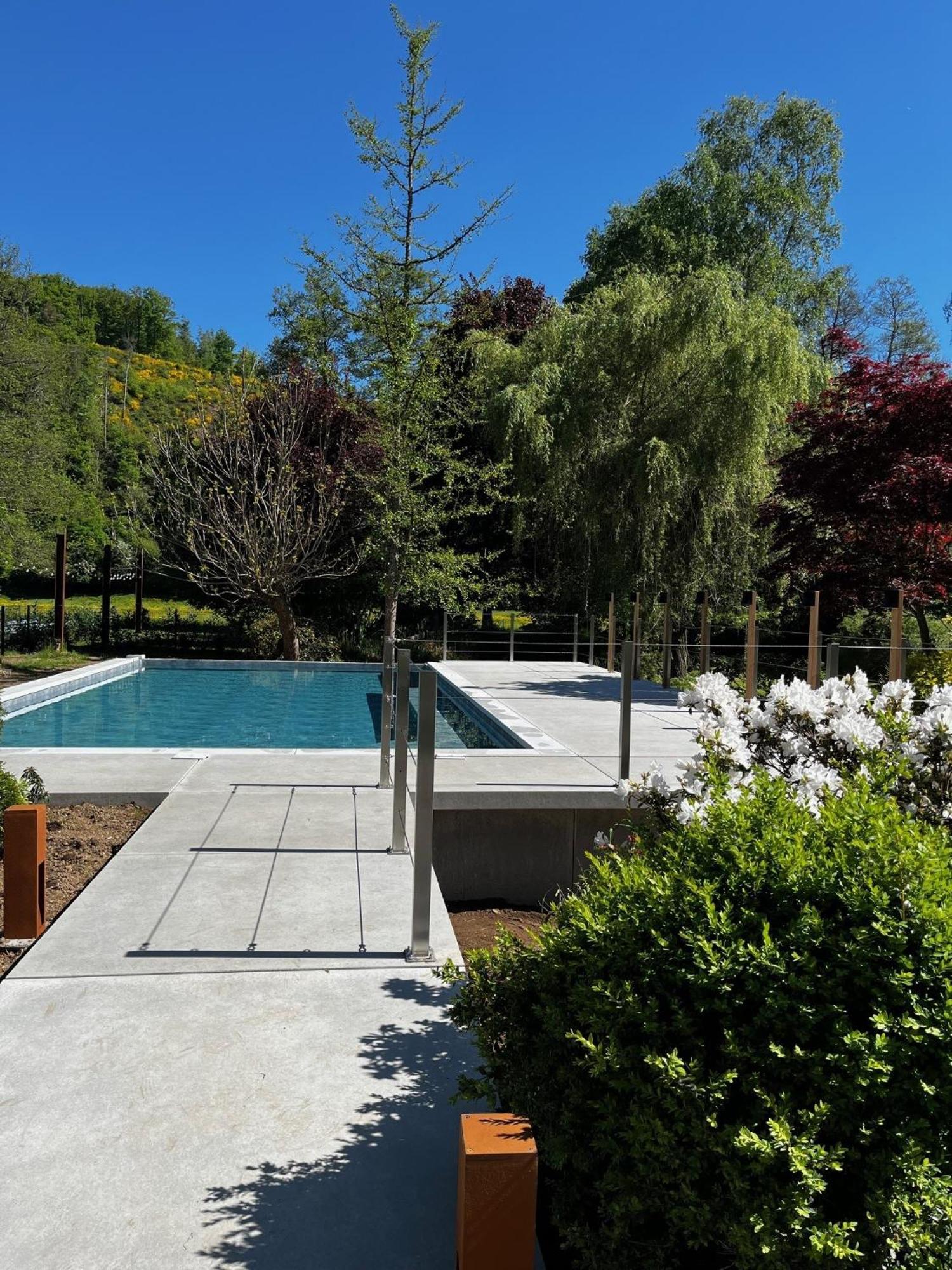 Hostellerie La Claire Fontaine, Logis Hotels & Spa 4*